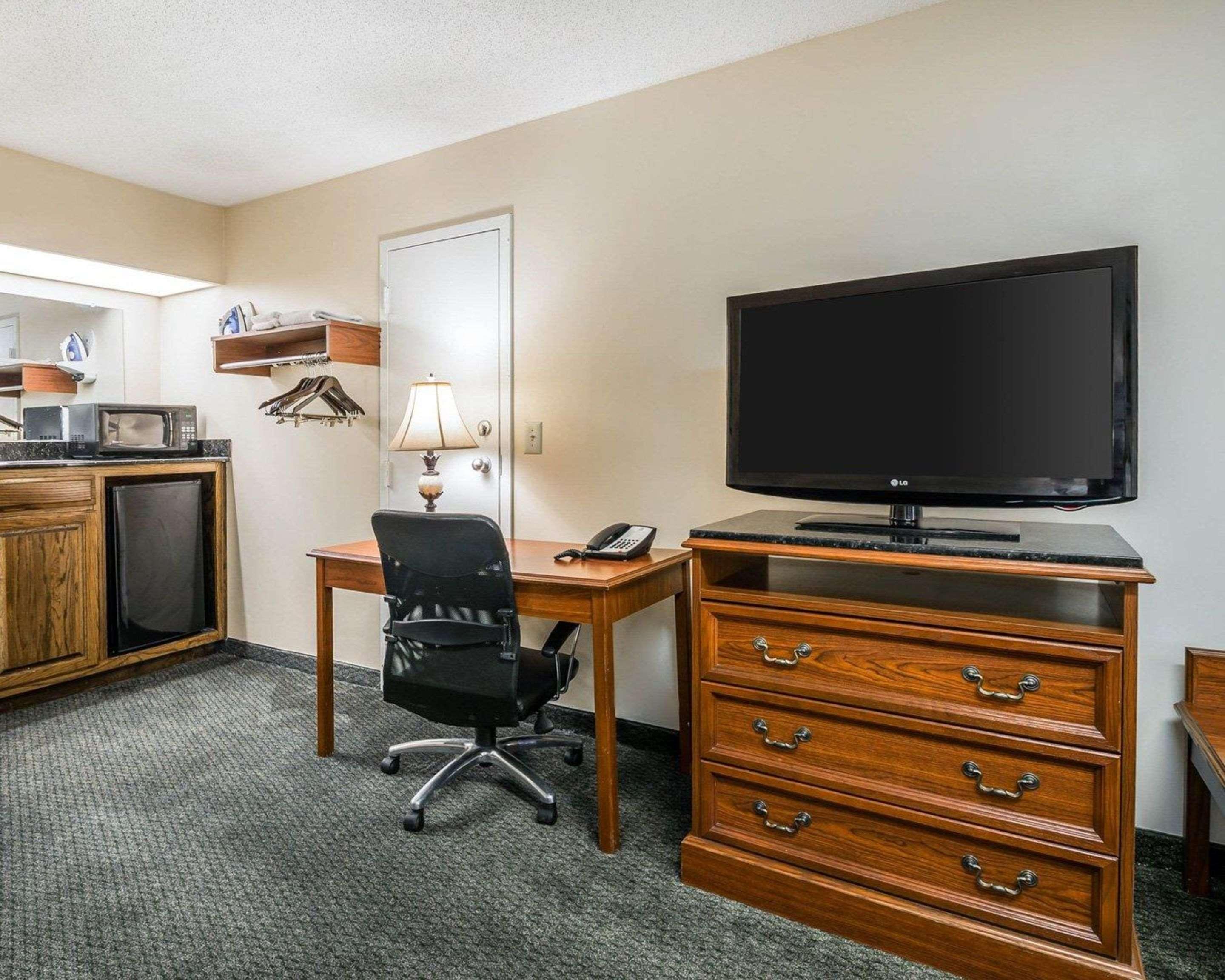Quality Inn Бейнбридж Экстерьер фото