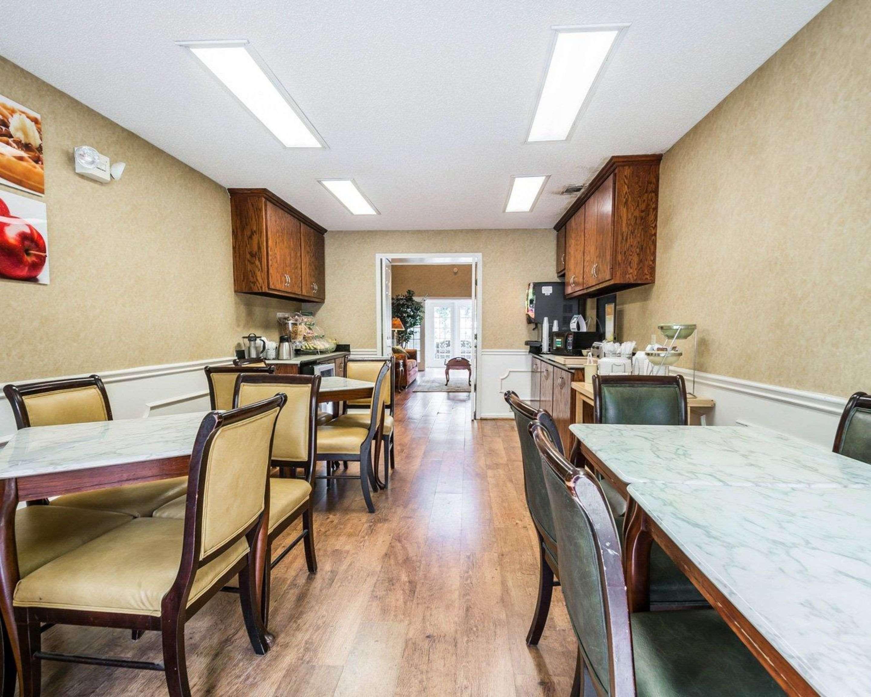 Quality Inn Бейнбридж Экстерьер фото